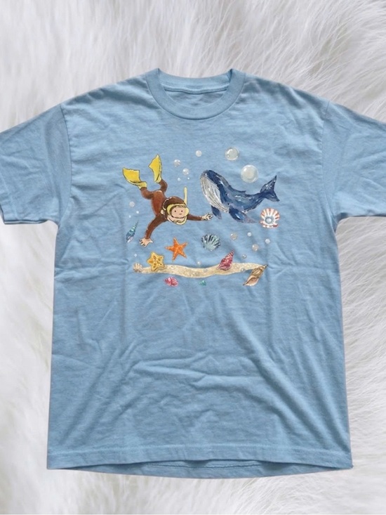 Gildan Other - Gildan Light Blue Curious George Underwater Graphic Tee